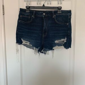 American Eagle - Ripped Jean Shorts sz.14